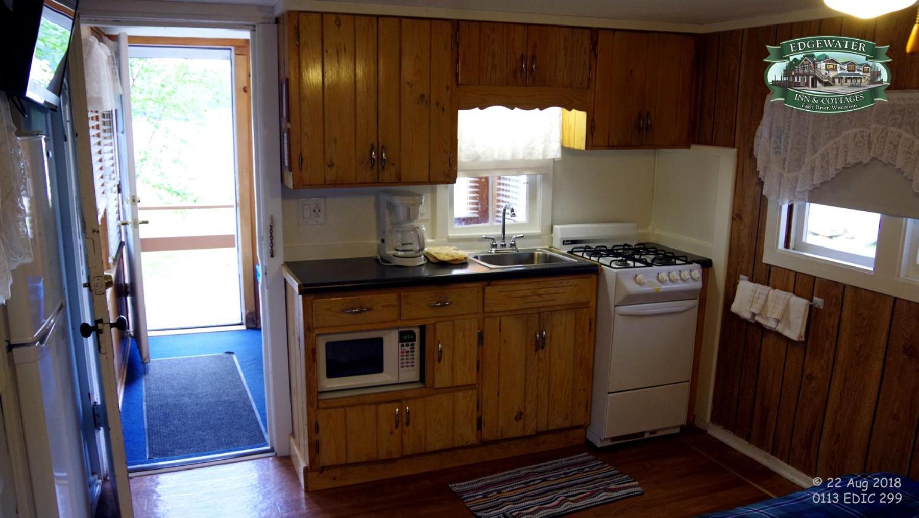 Edgewater Inn & Cottages Eagle River Rum bild